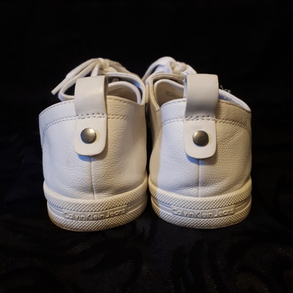 Calvin Klein sneakers, size US 10,white - Picture 3 of 4